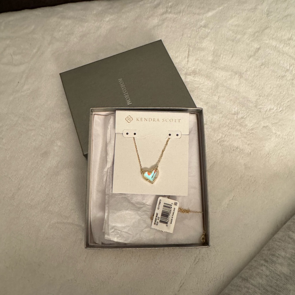 Kendra Scott Gold Iridescent Heart Necklace